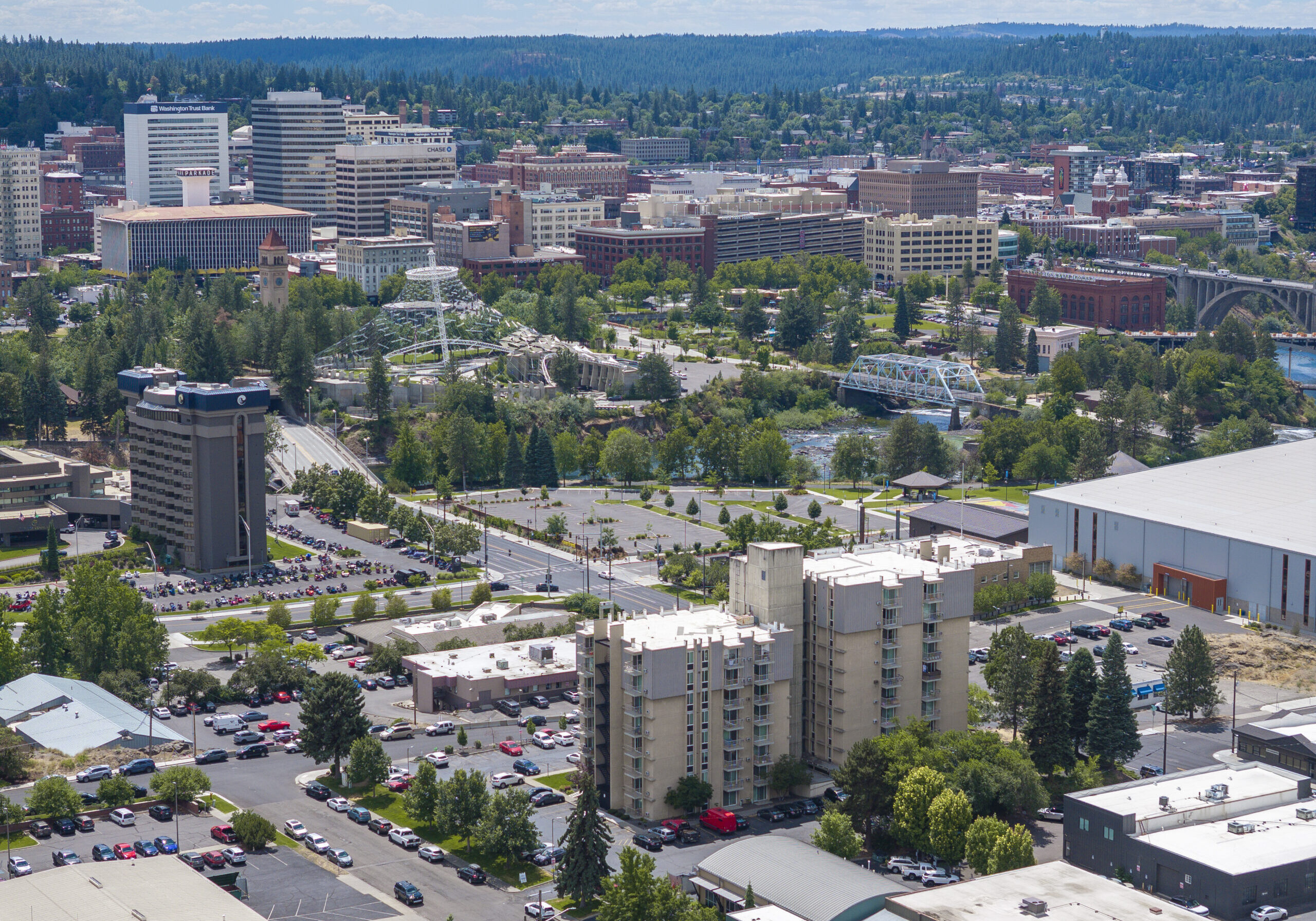 Close proximity to downtown Spokane